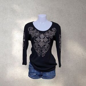 !! DO NOT BUY !! Reba Made in USA Cross Rhinestoned Black